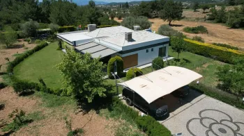 Unique Izmir Urla Icmeler villa with guest house